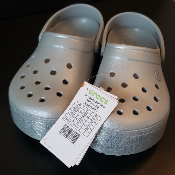 crocband platform metallic clog